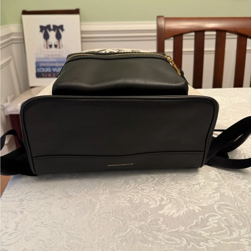 Coach selling new